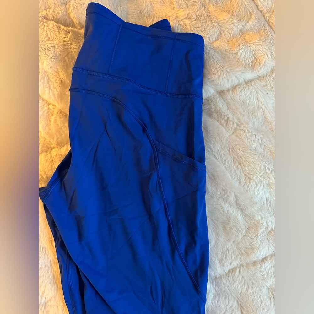 Lululemon Fast and Free High-Rise Crop 19” Cerulean Blue leggings